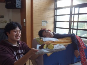 ホックホクの焼き芋のできあがりぃ～