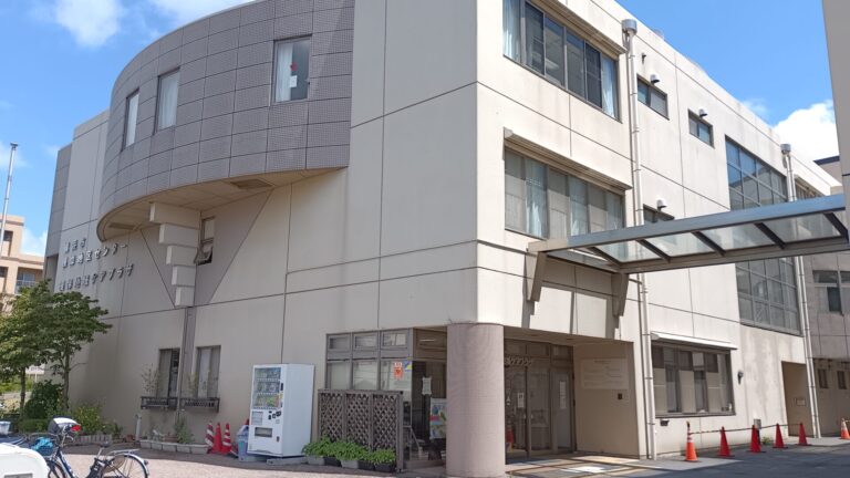 横浜市根岸地域ケアプラザの事業所紹介画像